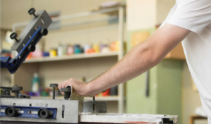 En REY TORO ofrecemos inspiración, comodidad, seguridad y sentido de pertenencia a todos los colaboradores del mundo a través de uniformes y prendas de vestir.